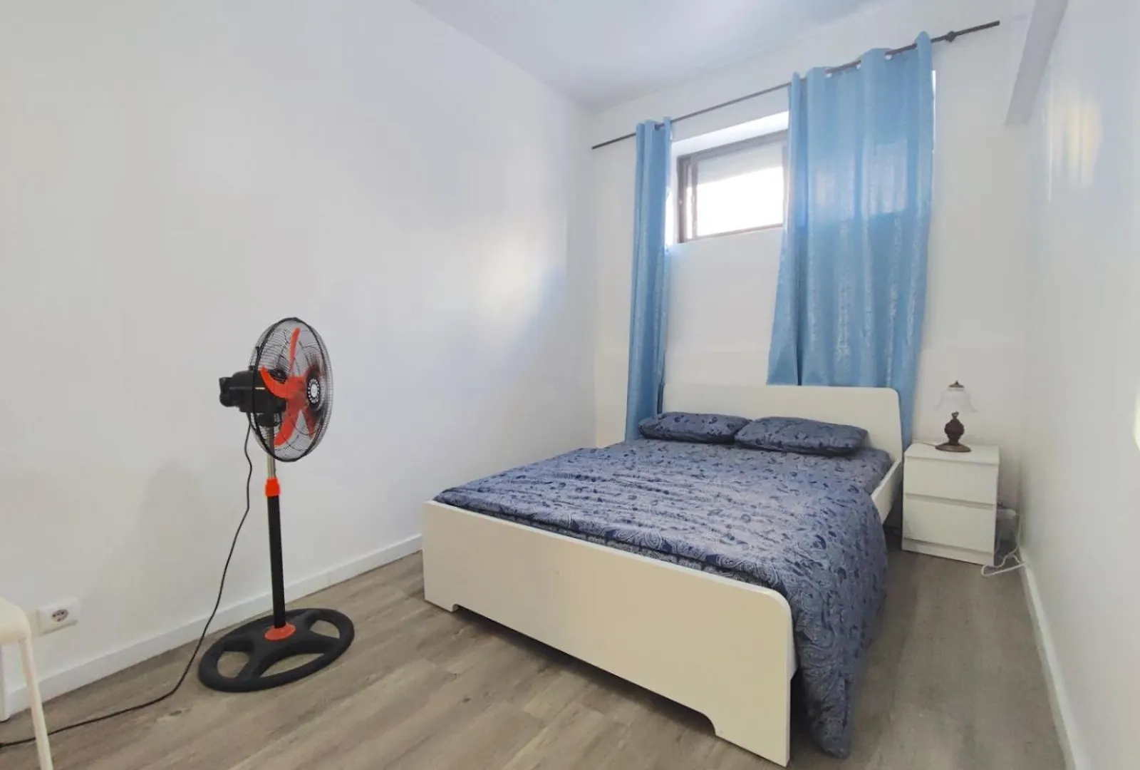 Laxuries Room For Rent Odivelas  0*, Odivelas (Lisbon) Portugal